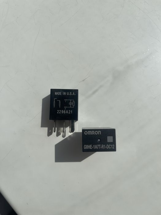 Автомобільне реле Omron G8HE-1A7T-R1-DC12  68053218AA G8GE Jeep Dodge