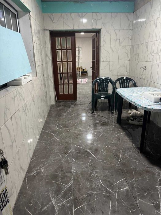 Vendo casa em fase de remodelacao