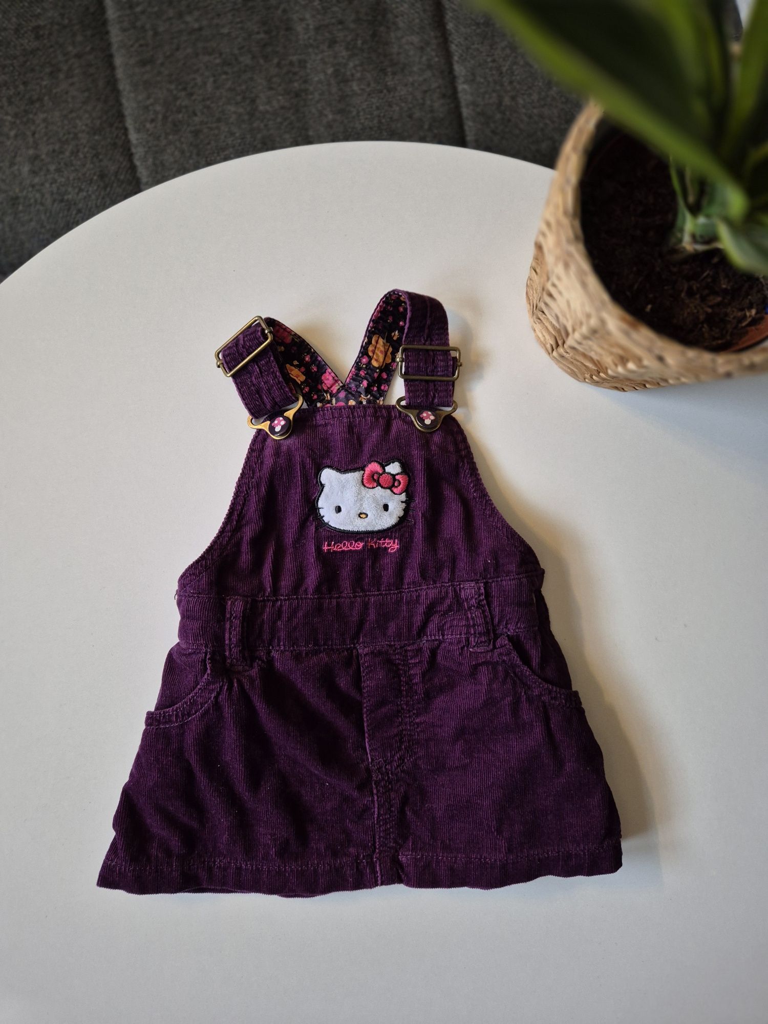 H&M sukienka sukieneczka na szelkach 62 Hello Kitty