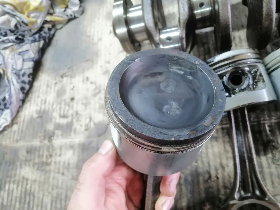 Коленвал шатуни поршня 2.0 16V 053C VW Passat Corrado Audi 100 A6