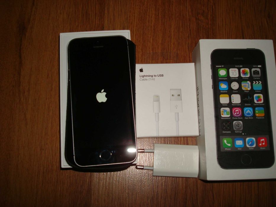 Apple iphone 5S 1 ram 16gb srebrny