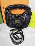 Torba łódeczka Torebka damska Miu Miu monogram czarna logowana HIT