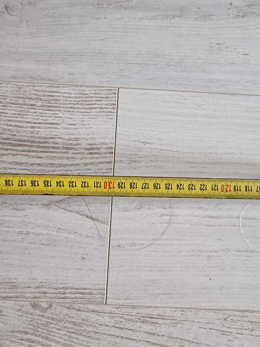 Panele podłogowe laminowane 60m2