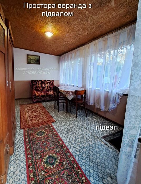 1/2 будинку, 70м2. Побут техніка, меблі. Заїзд для авто. р-н 10 школи