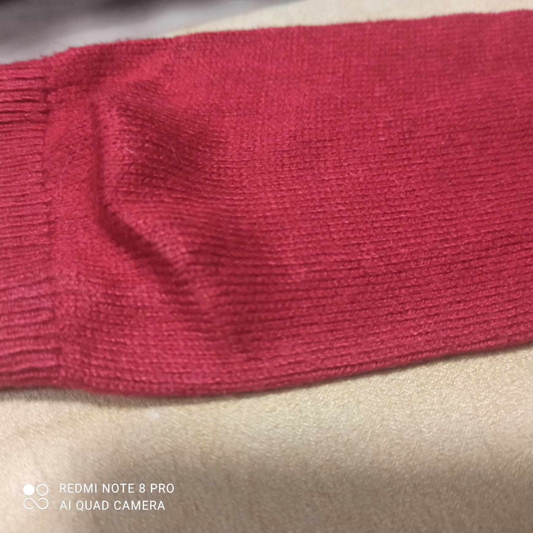 Sweterek h&m110-116 stan idealny.