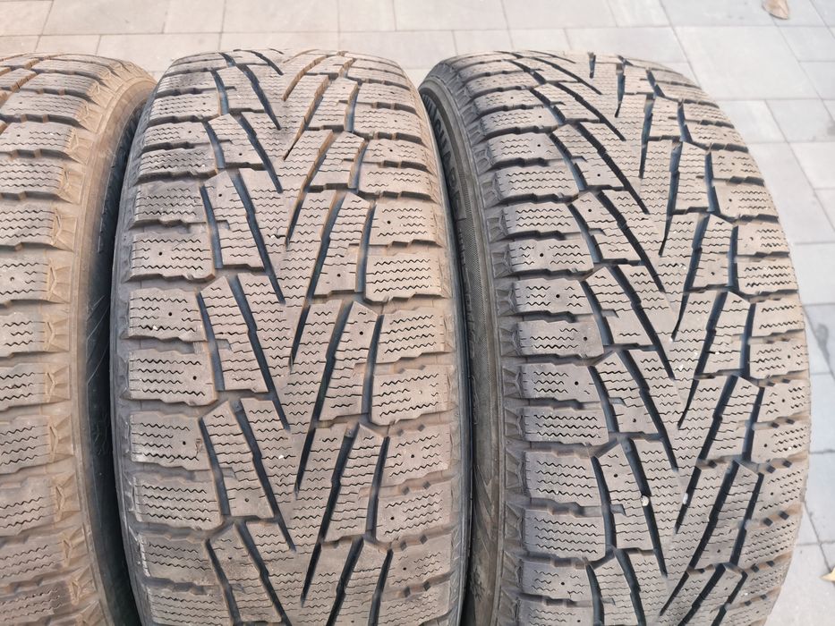Зимняя резина 255/55 R18 Nexen