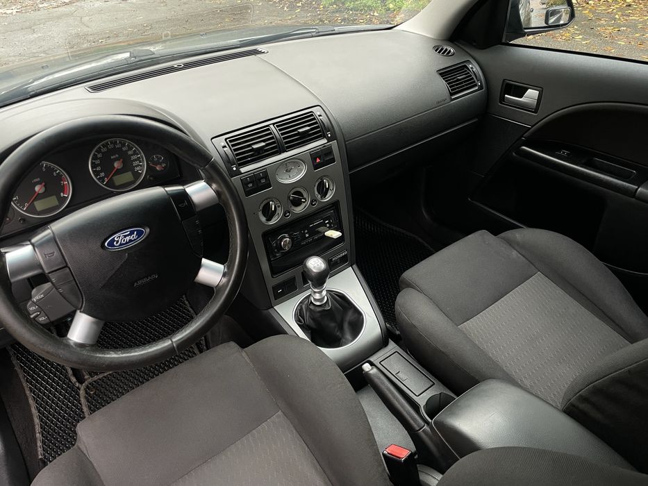 Ford mondeo 3 1,8 газ/бензин