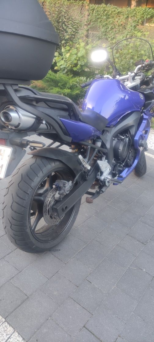 YAMAHA Fazer 600