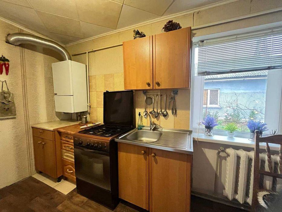 Продам  3/5 частини будинку в мкр-ні Ракетна Роща