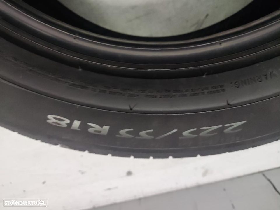 2 pneus semi novos 225-55r18 michelin - oferta dos portes 120 EUROS