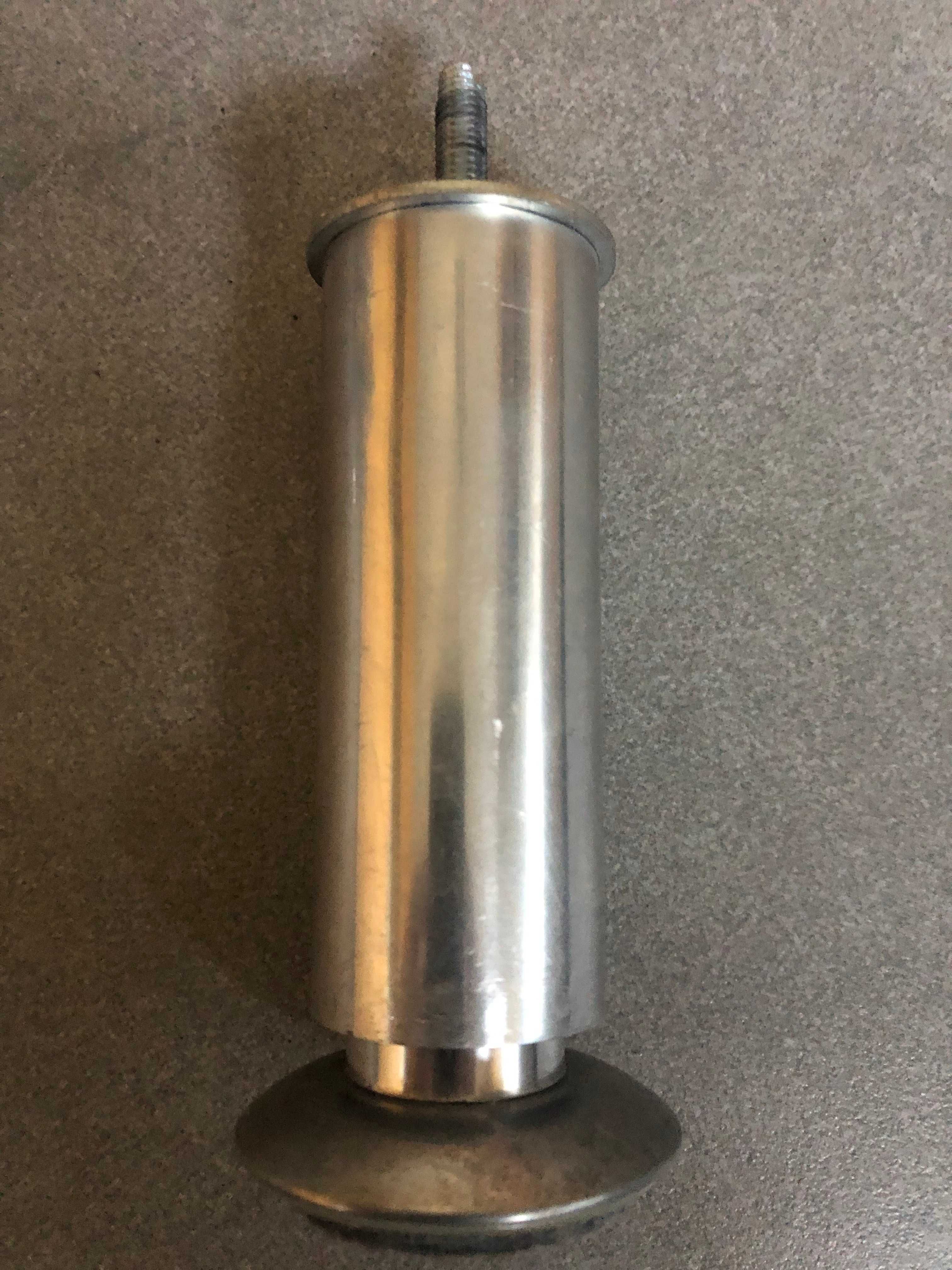 16 aluminiowych nóg do mebli
