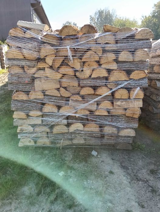 Drewno kominkowe suche