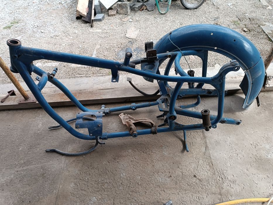 Запчастини до к 750