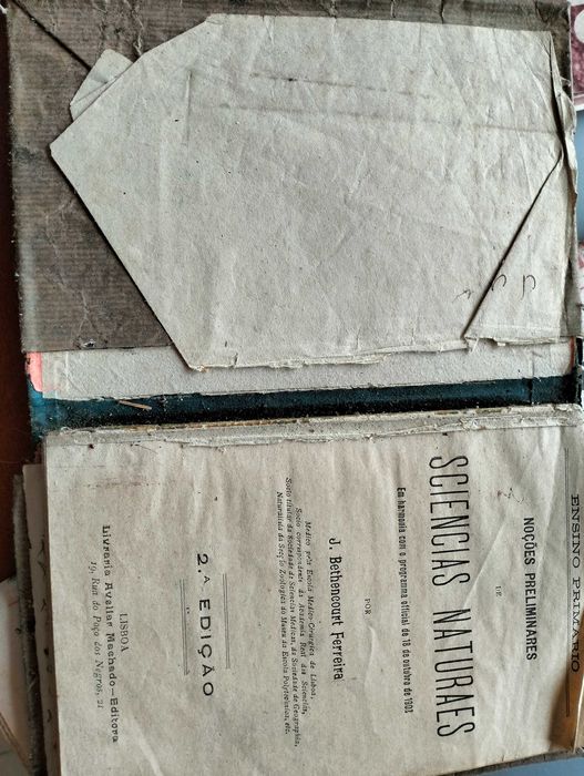 Livros antigos - Alfarrabista