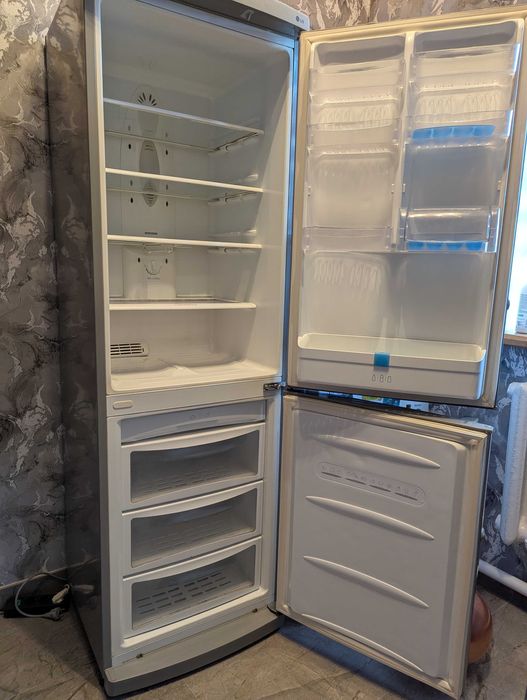 Холодильник LG » (No Frost)