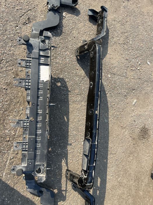 Установочна панель радіатора   Ford Edge 2019   Номер: KT4B-R16E166-AA