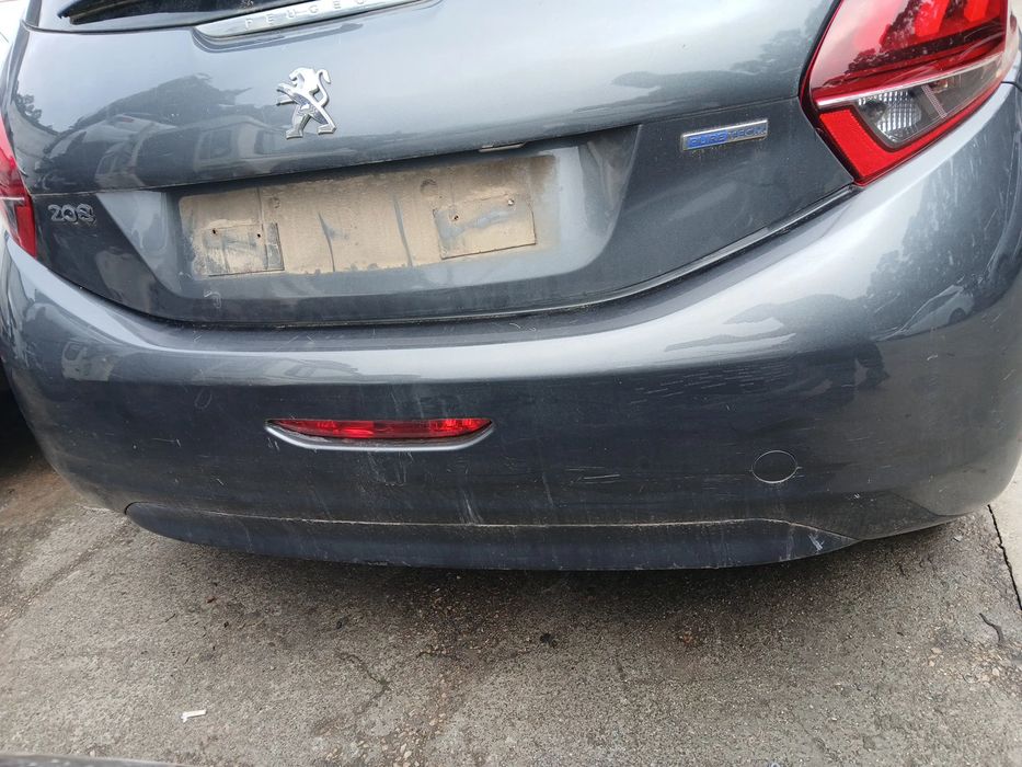 Pára-choques trás PEUGEOT 208