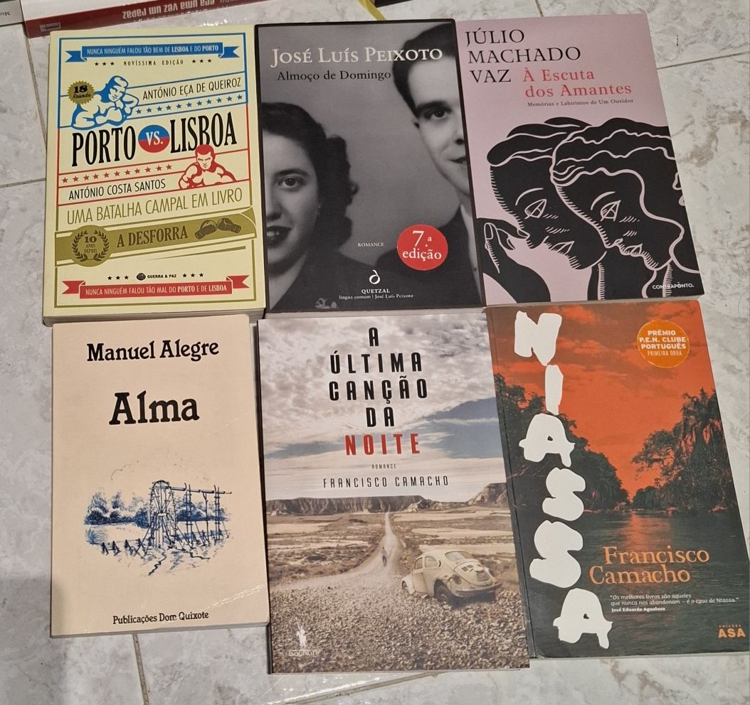 Livros Variados em Português Gastronomia, Ficção, Histórico.