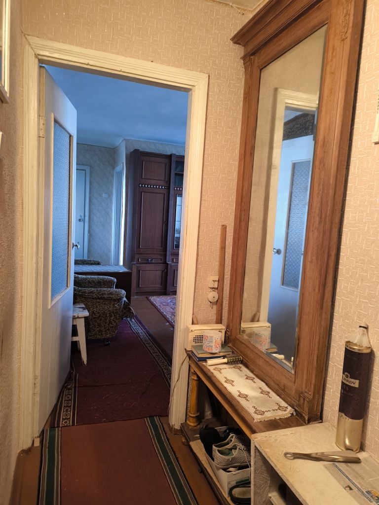 Продаж 4 кім квартири в центрі.