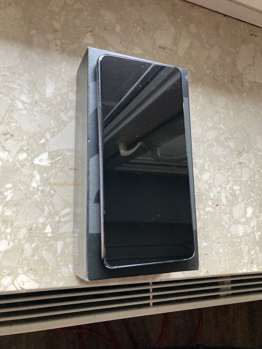 Samsung S21 5G 120hz 128gb