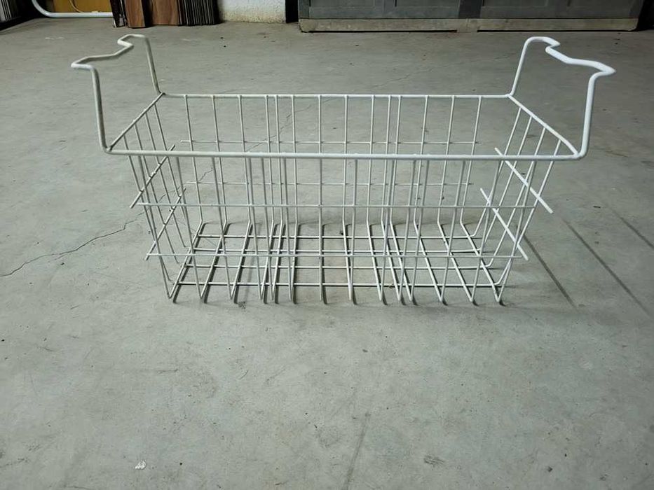 Cesta Metálica de Arrumação