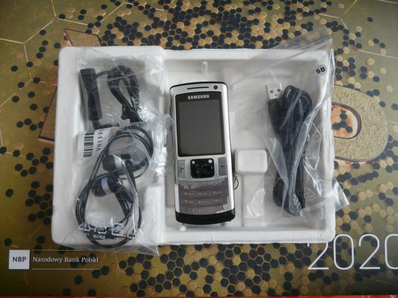Samsung SGH-U800 + akcesoria