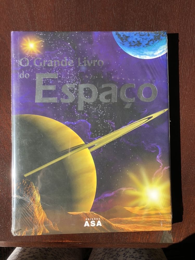 O Grande Livro do Espaço