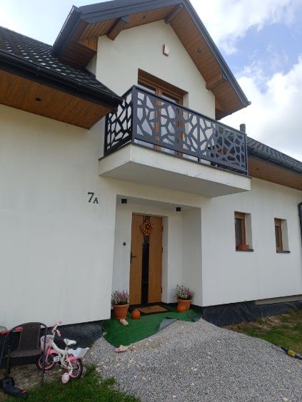 Malowanie proszkowe, piaskowanie.