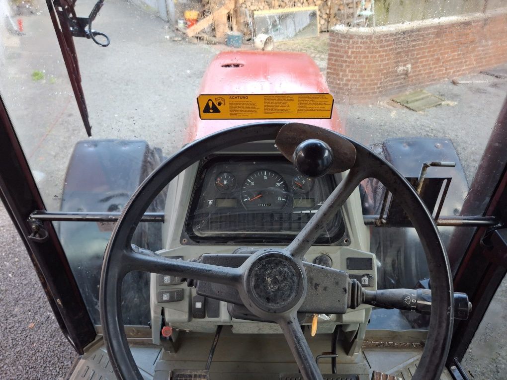 Ciągnik rolniczy Massey Ferguson 8150 A Dynashift