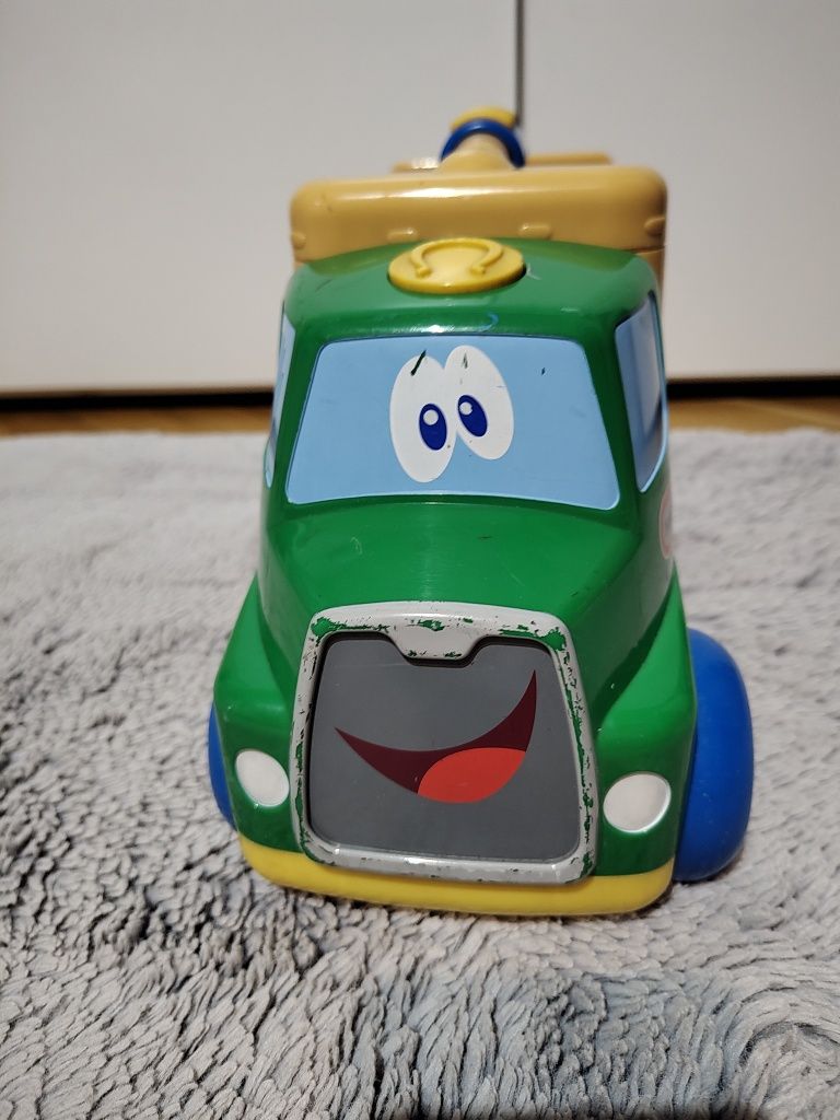 Grające auto farma Little Tikes