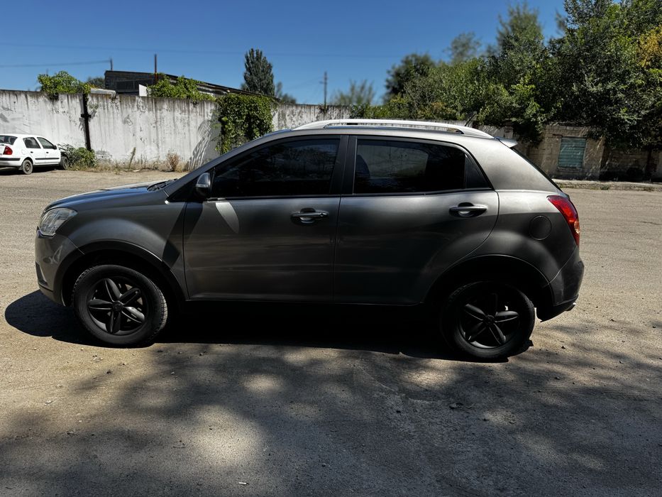 SSANG YONG KORANDO 2.0 Diezel полный привод