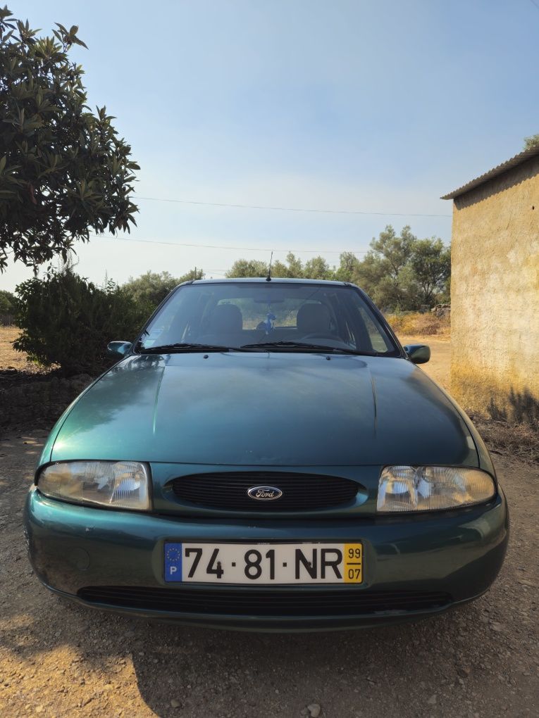 Ford Fiesta Techno 1.25