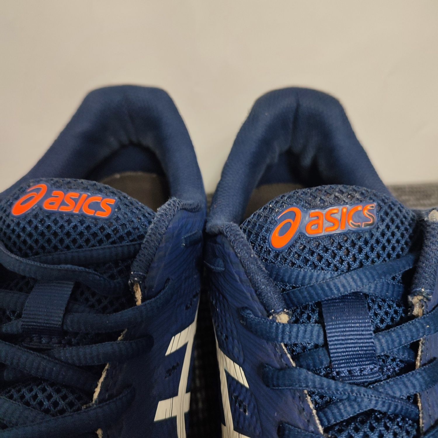 Чоловічі кросівки Asics Gel-game 9 волейбол,теніс,зал size42.5/27.5