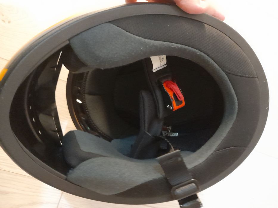 Capacete tamanho M
