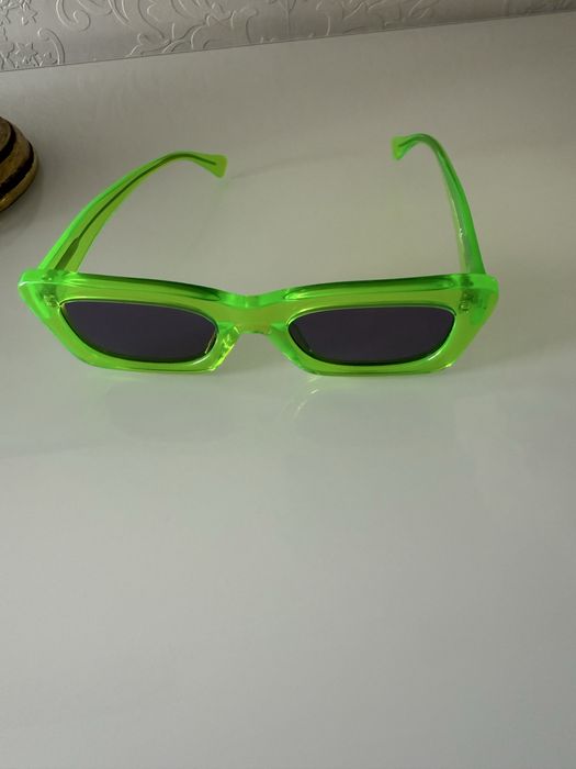 Óculos de sol como novos Hawkers