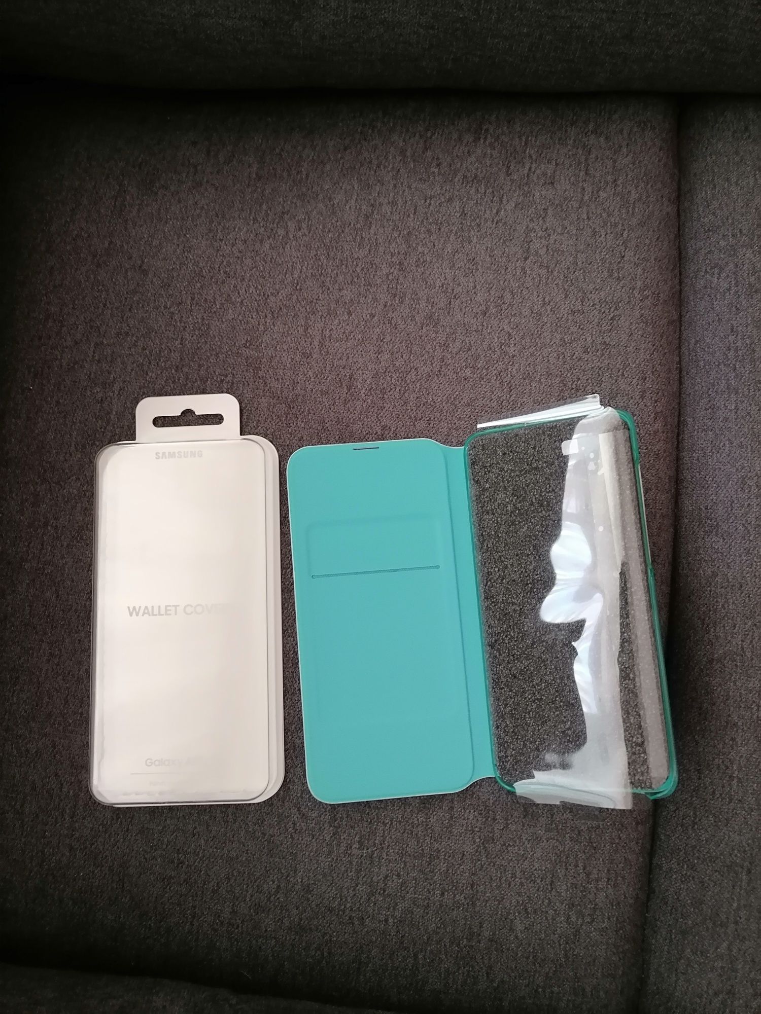 Etui na Samsung Galaxy A 30s, stan idealny