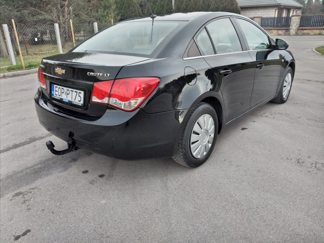 Chevrolet Cruze LT 2010 rok 2.0 Diesel 150 KM