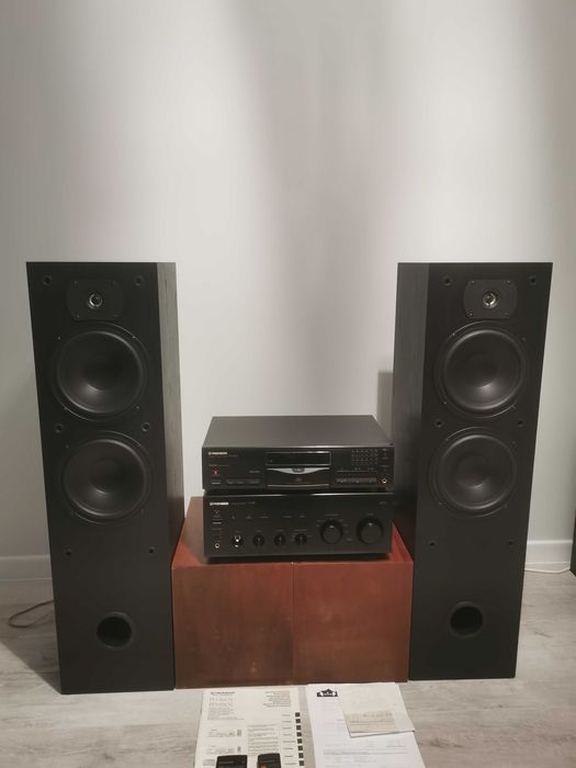 Wieża Pioneer PD-S602 2 piloty Pudełka Kolumny Dynalab