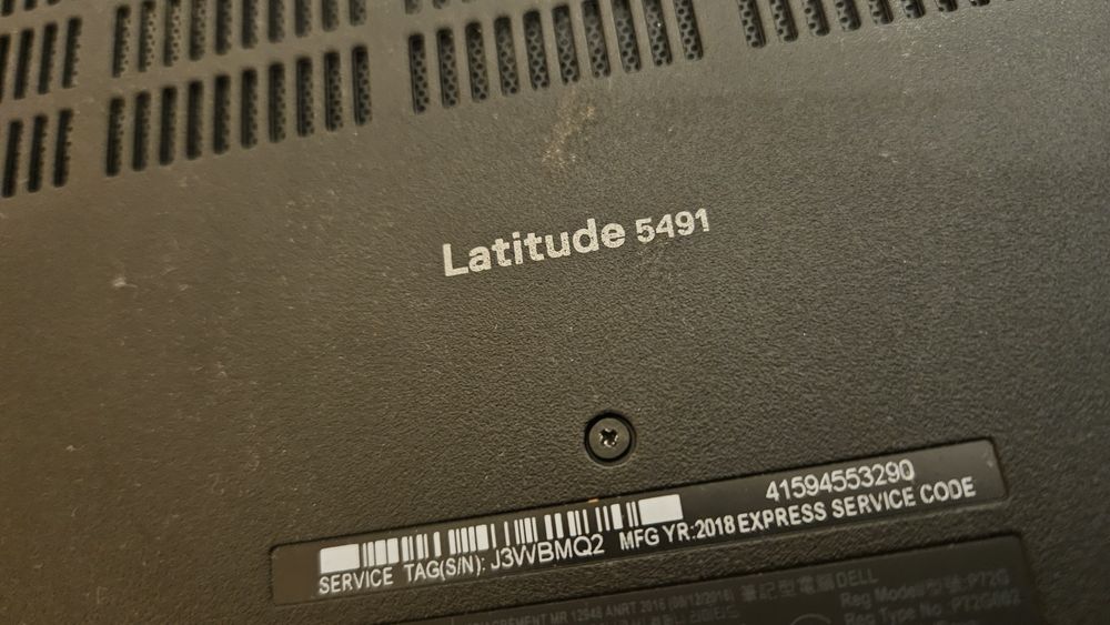 Laptop Dell Latitude 5491 - i5-8400H/16GB/256GB/ Win11 + stacja dokuja