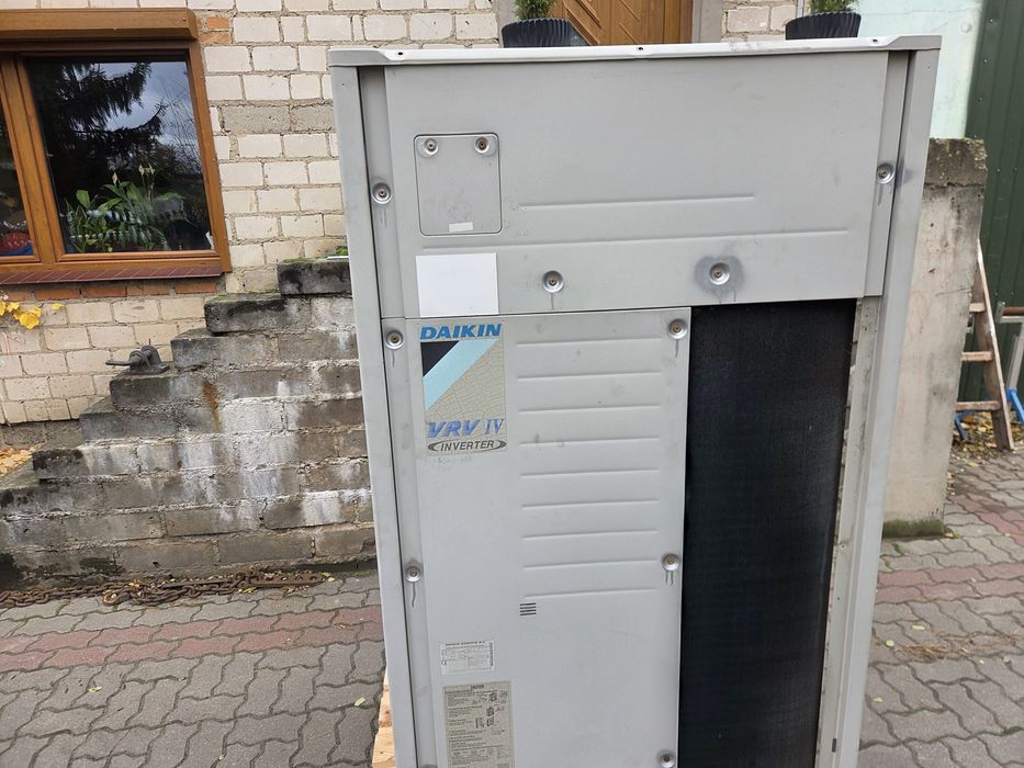 Agregat chłodniczy Daikin RYMQ10T7Y1B klimatyzator klimatyzacja