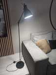 Lampa loft stojąca czarna 150 cm