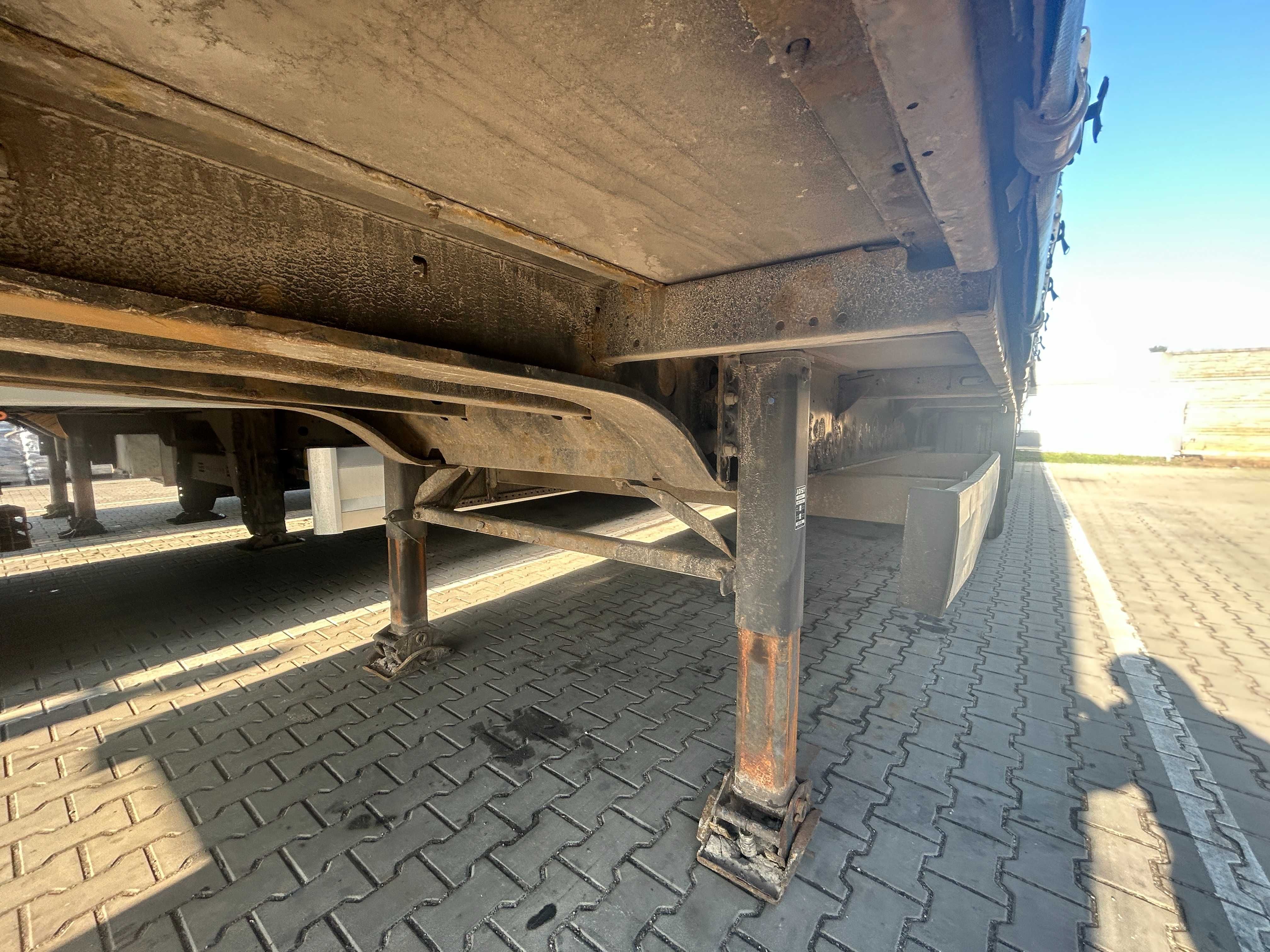 Naczepa Krone Kurtynowa  system podwójnej podłogi Double deck