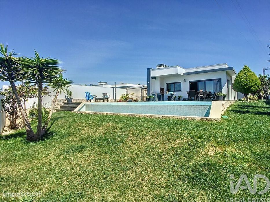 Moradia isolada T3 em Silveira de 150 m2