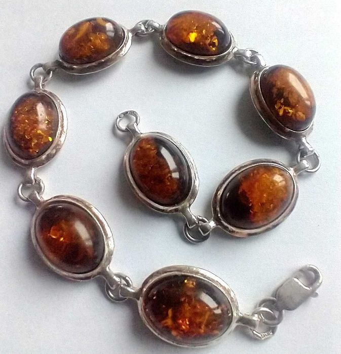 Bransoletka z bursztynu osadzonym w srebrze 925