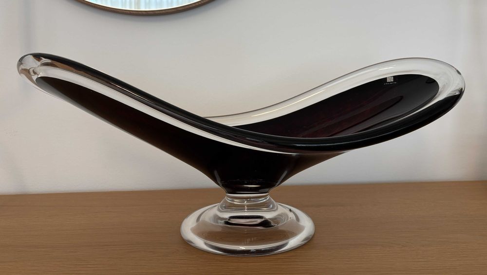 Peça de decoração em vidro artesanal da Marinha Grande