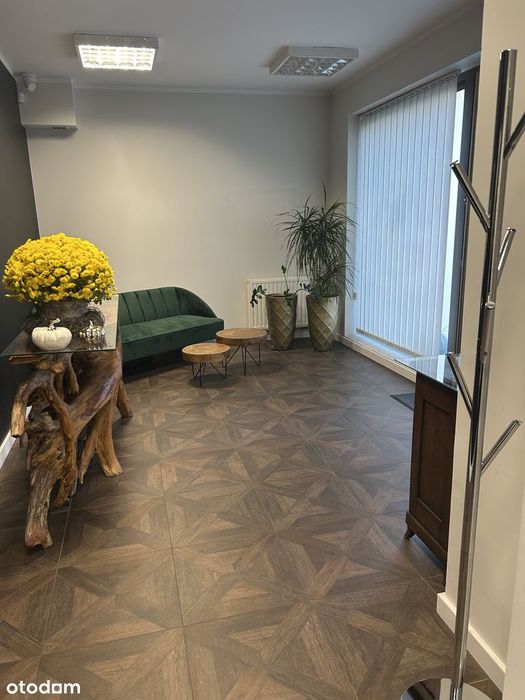 Lokal użytkowy (gabinet lekarski itp.), wysoki standard, pow. 40 m2.