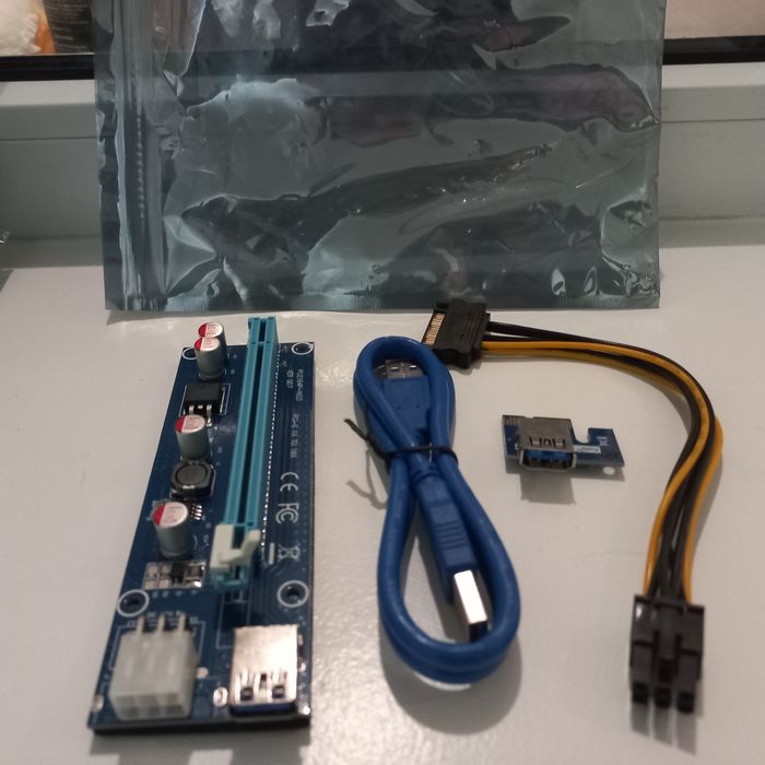 Адаптер юзб комплектуюча деталь для компютера