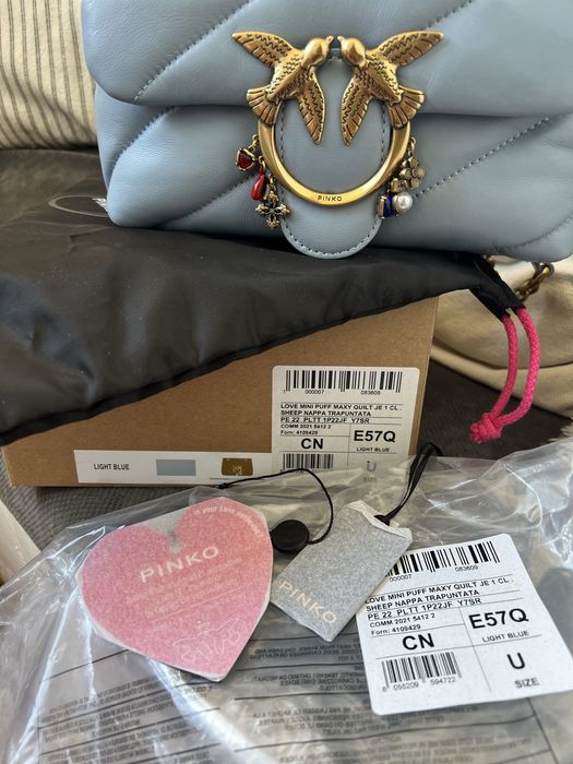 Сумка pinko оригінал, блакитна з прикрасами. love mini puff maxy quilt