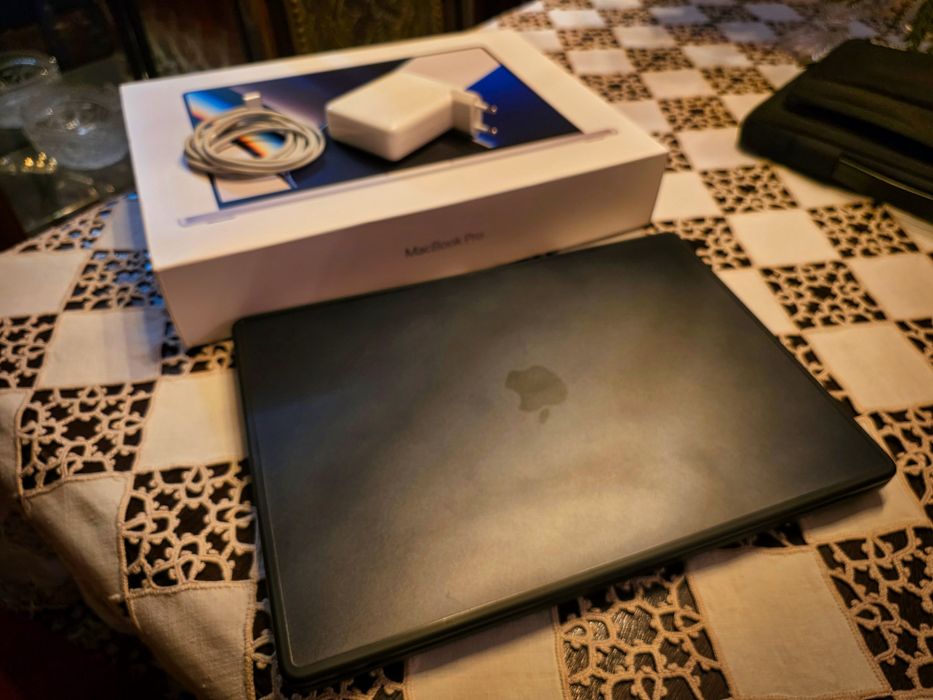Macbook pro 16 - M1 pro 16/512 - estado pristino