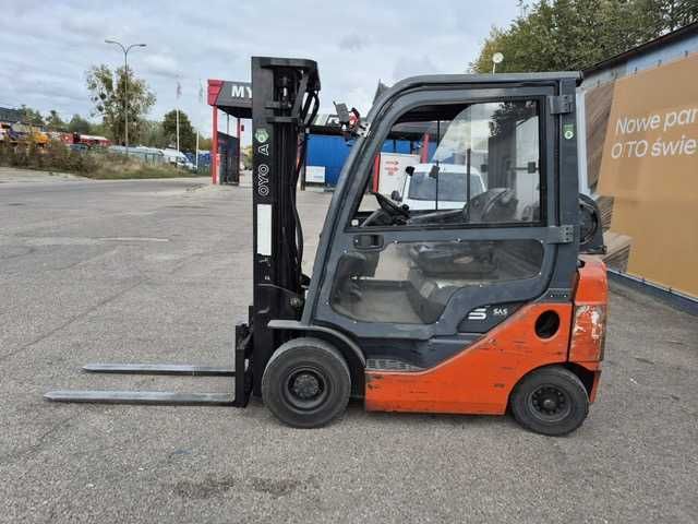 Wózek widłowy TOYOTA 8FGF15, 1500 kg, LPG, Maszt Triplex